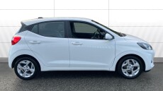 Hyundai i10 1.2 MPi SE Connect 5dr Petrol Hatchback